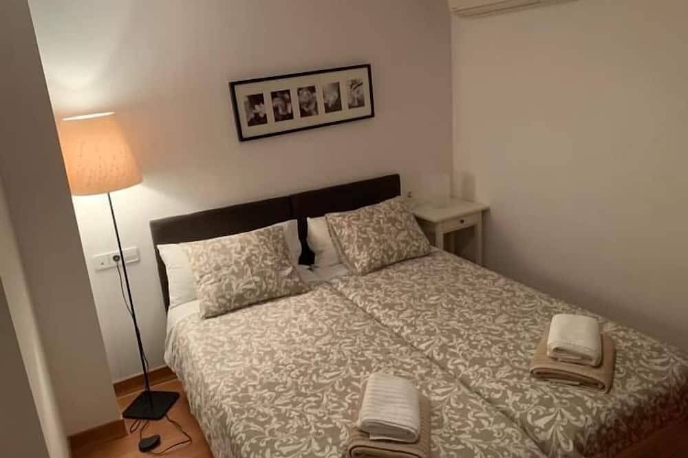 Entire apartment, Alfalfa - Toledo Center with Swimming Pool in Toledo, Toledo Province