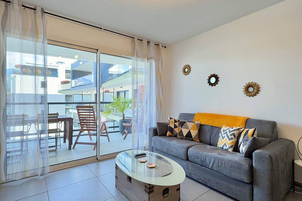 Geheel appartement, Charming 2 room apartment 300m walk from Lac du Bourget! in Le Bourget-du-Lac, Chambéry en omgeving