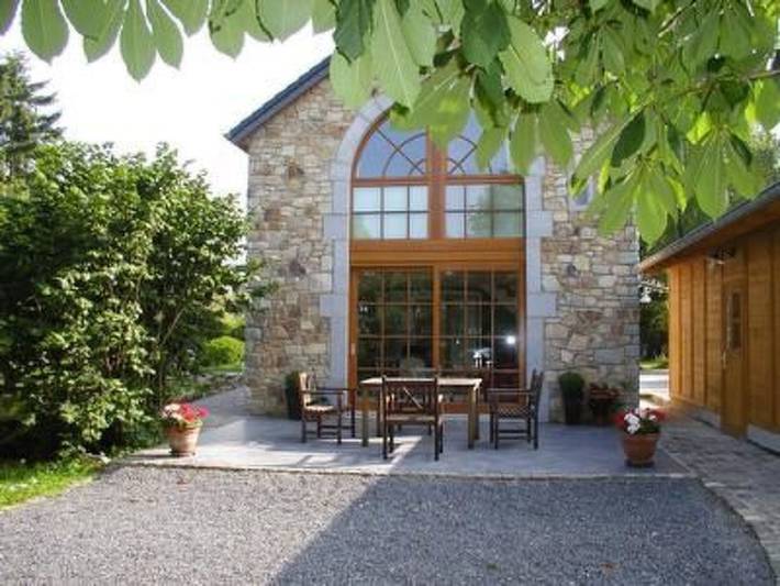 Ferienhaus für 4 Personen, mit Balkon und Terrasse sowie Garten und Seeblick