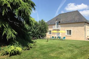 Gîte pour 7 personnes, avec jardin à Épineu-le-Chevreuil