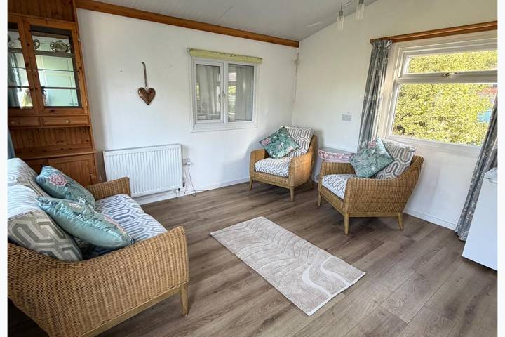 Holiday rental for 2 people, with terrace and garden in Wirral