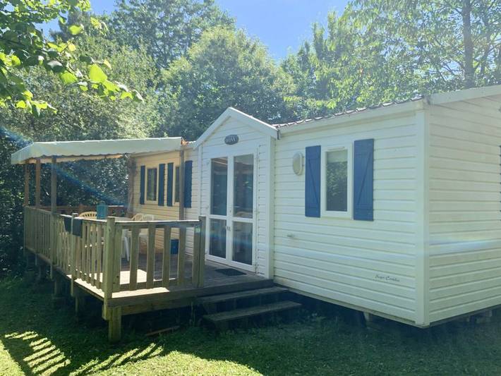 Camping pour 6 personnes, avec piscine