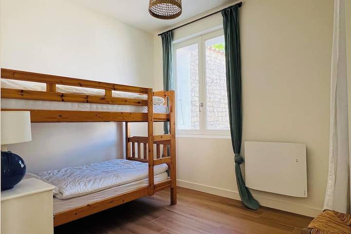 Location de vacances pour 8 personnes, avec jardin et terrasse dans Port de la Flotte-en-Ré - 4