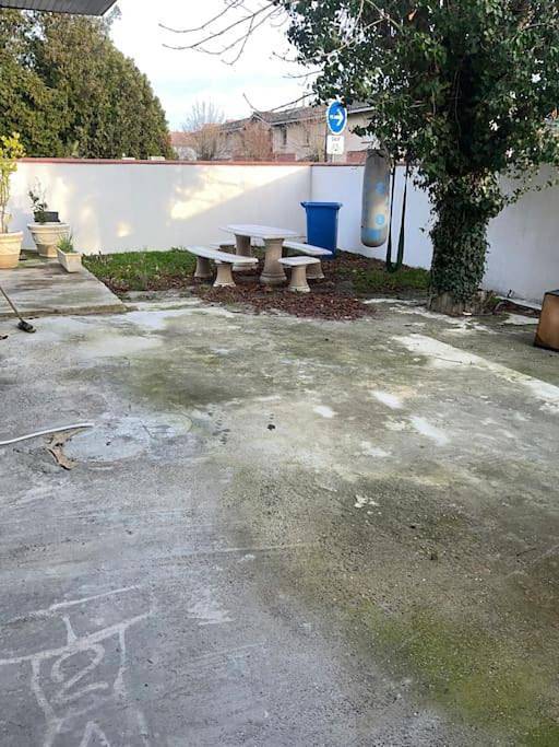 Villa pour 7 personnes, avec balcon ainsi que jacuzzi et jardin à Toulouse - 2