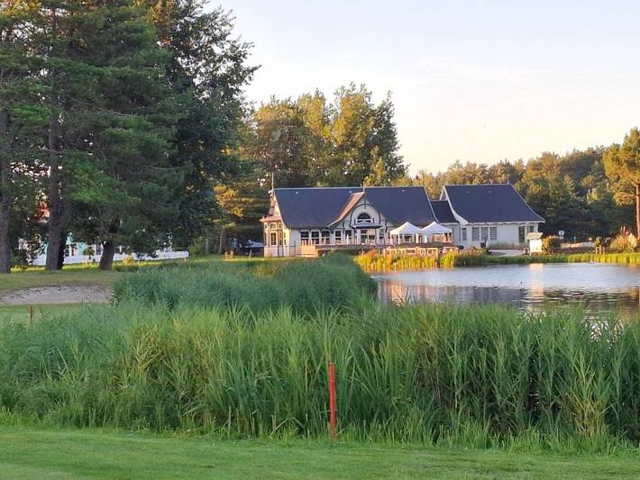 Location de vacances pour 5 personnes, avec vue ainsi que piscine et jardin, animaux acceptés dans Aquaclub de Belle Dune - 3