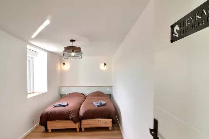Location de vacances pour 8 personnes, avec Jacuzzi et Jardin à Ploudaniel - 2