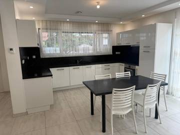 Gîte pour 9 personnes, avec terrasse à Bennwihr