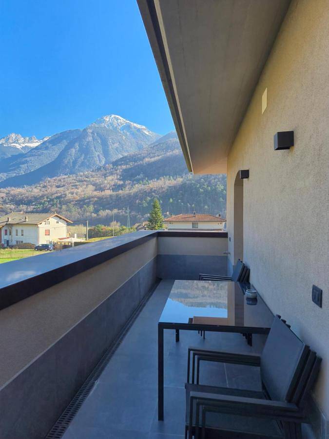 Gîte pour 8 personnes, avec jardin et vue dans Nus - 4