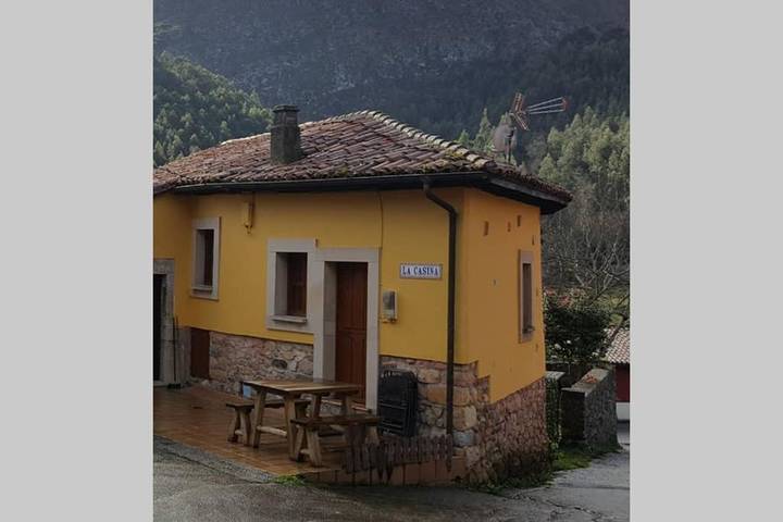 Ferienhaus für 2 Personen, mit Terrasse und Ausblick - 1