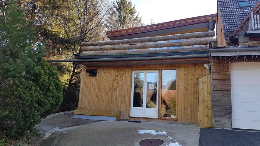 Gîte pour 6 personnes, avec balcon dans Champenay