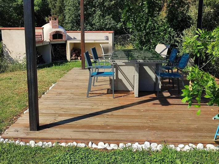 Location de vacances pour 7 personnes, avec Terrasse et Jardin ainsi que Piscine et Vue à Saint-Jean-Pla-de-Corts