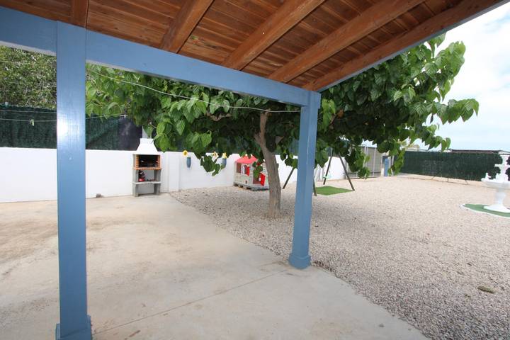 Casa rural para 6 personas, con vistas además de terraza y jardín, Se admiten mascotas en Deltebre - 4