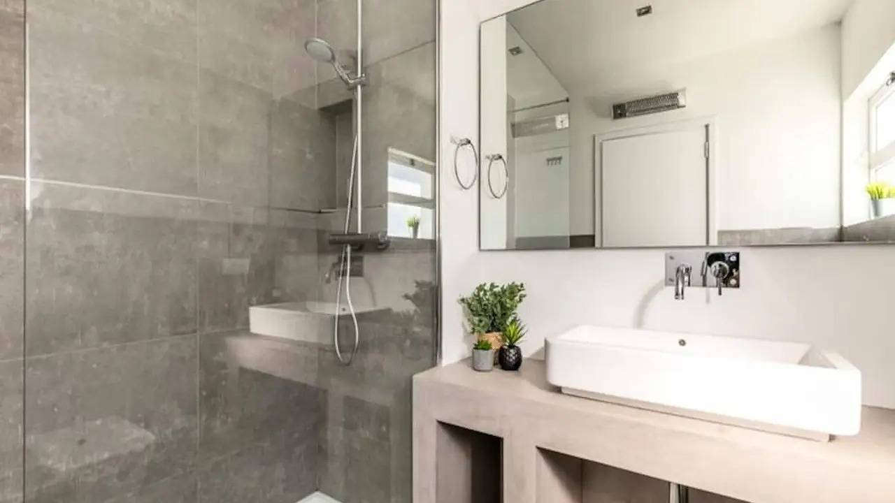 Geheel vakantieappartement, Ferienwohnung für 6 Personen (100 m²) in Ferragudo in Ferragudo, Faro District