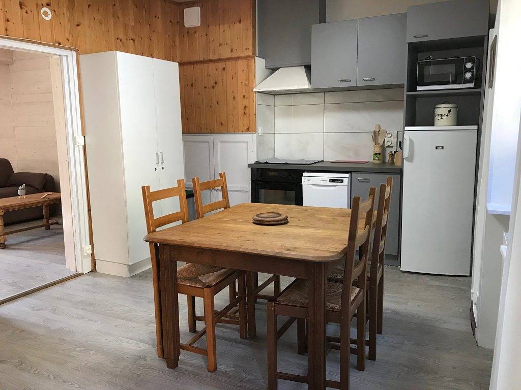 Gîte le Surchauffant in La Tour-du-Meix, Jura Francais