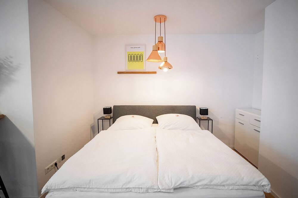 Ganze Wohnung, Studio Apartment in Weinstadt in Weinstadt, Rems-Murr-Kreis