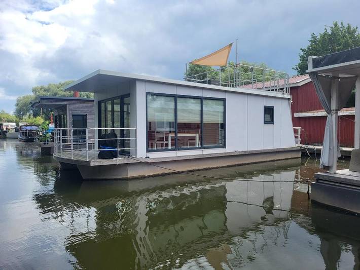 Boot für 4 Personen, mit Balkon und Terrasse sowie Ausblick