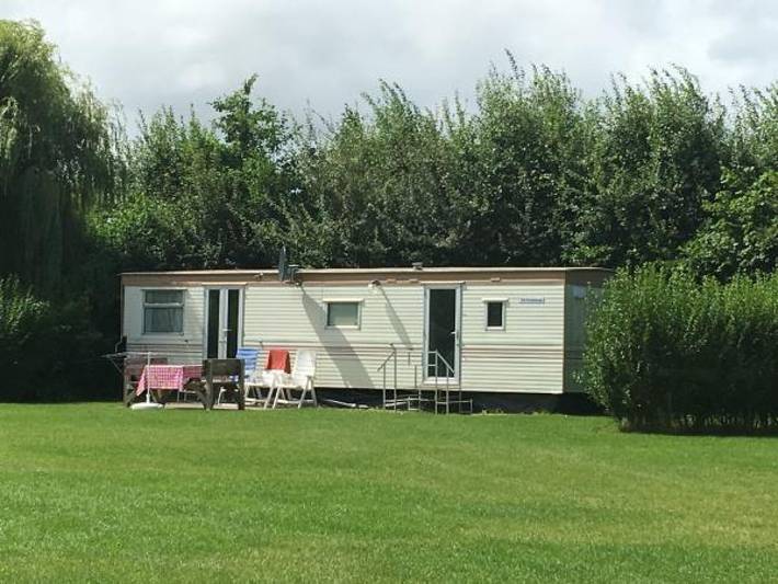 Chalet für 4 Personen, mit Terrasse und Garten - 1