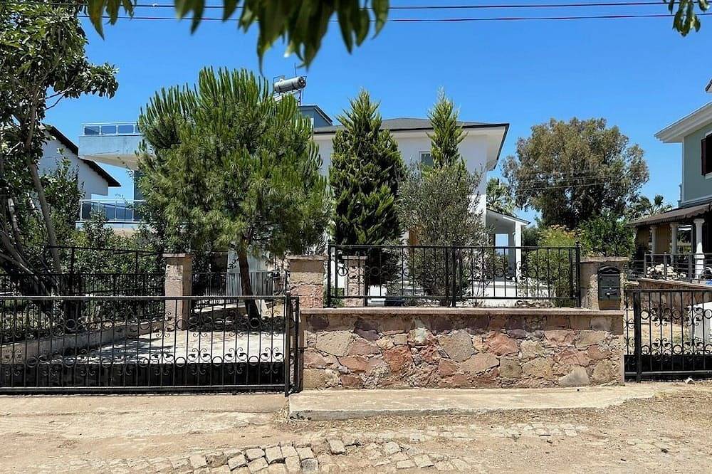 Relaxing Stay by the Beach in Ayvalık, Türkische Ägäis