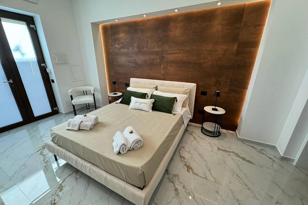 Flà Suite Deluxe in Terrasini, Palermo Province