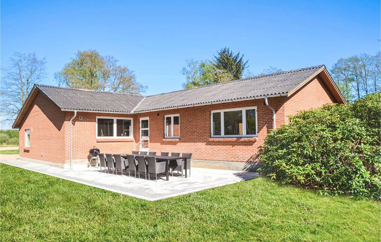Ferienhaus für 10 Personen mit Terrasse in Herning und Umgebung