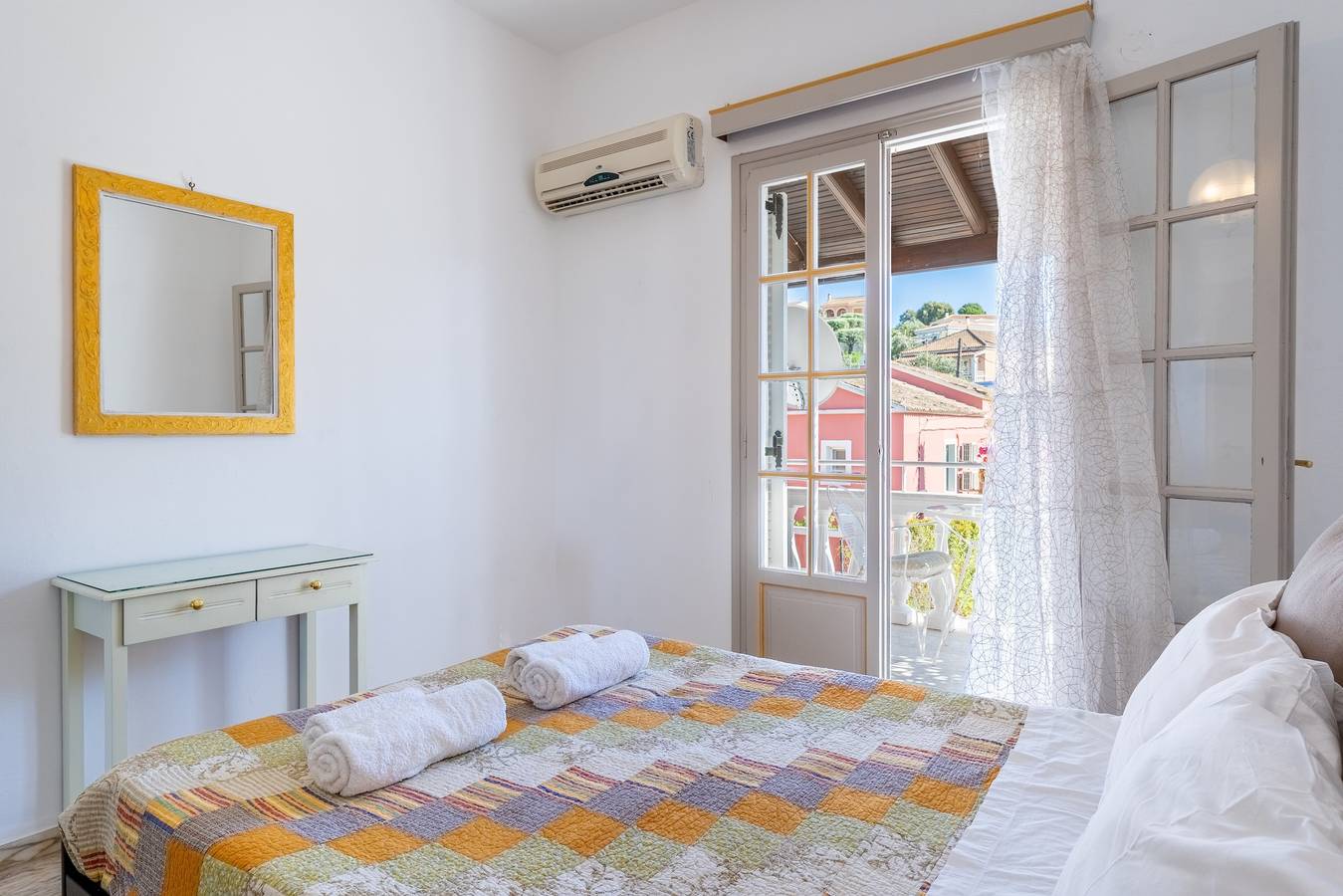 Appartement 'Kassiopi 2' met Uitzicht op de Bergen, Wi-Fi en Airconditioning, foto 9