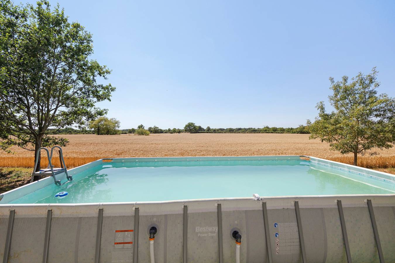 La maison familiale, 6 à 8 personnes, piscine chauffée, en vendée ! in Commequiers, Vallée de la Loire