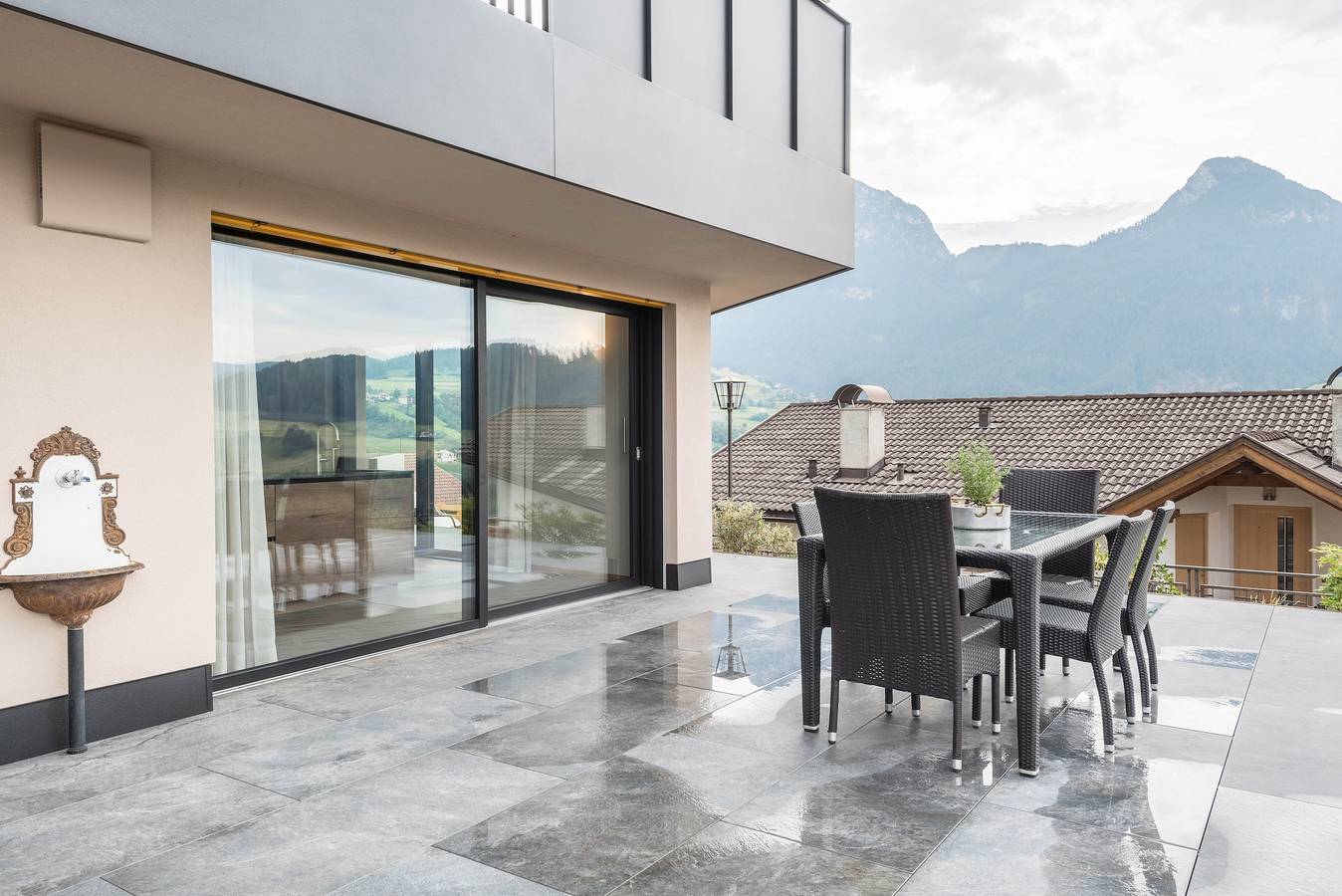 Ganze Wohnung, Aumia Ferienwohnung Saphir' mit Bergblick und Terrasse in Völs am Schlern, Dolomiti Superski