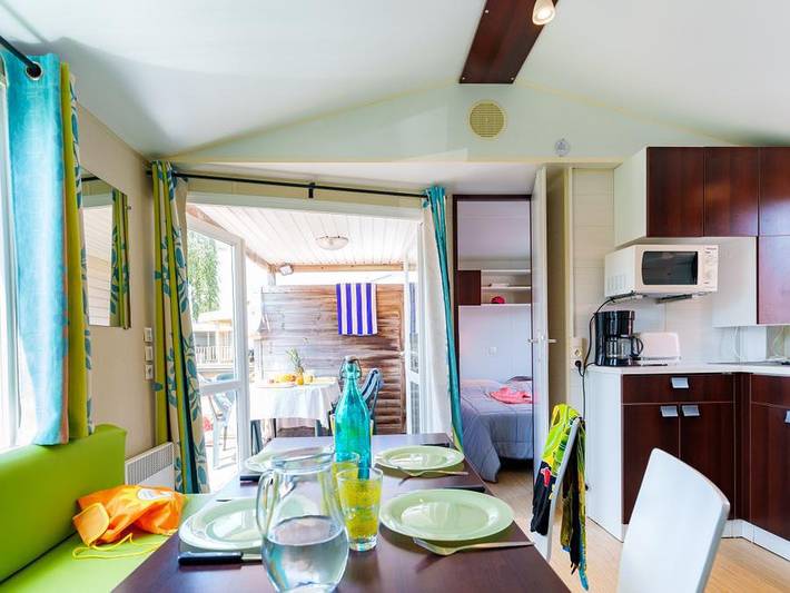Camping du Vieux Château - Mobilheim 4 personen - Mobilheim Escapade 24m² - 2 Zimmer + Fernseher in Saint-Michel-Chef-Chef, Côte de Jade