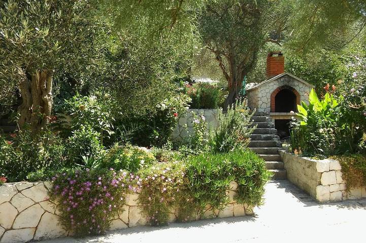 Ganze Wohnung, 2-Zimmer-Ferienwohnung am Strand Luka Dubrava, Peljesac in Dubrovnik-Neretva