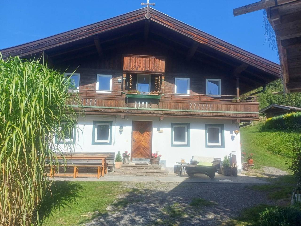 Ferienhaus 'Lemberger' mit Bergblick, privater Terrasse und Wi-Fi in Jochberg, Bezirk Kitzbühel