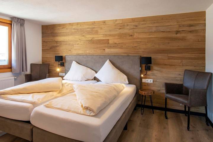 Ferienwohnung für 4 Personen, mit Balkon und Ausblick in Tschagguns - 4