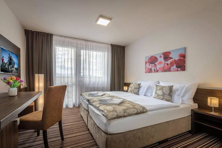 Hotel dla 5 osób, z balkon i widok w Park Narodowy Słowacki Raj