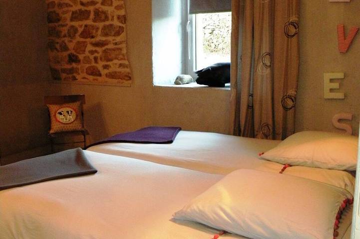 Gîte pour 4 personnes, avec jardin, animaux acceptés à Verrières - 3