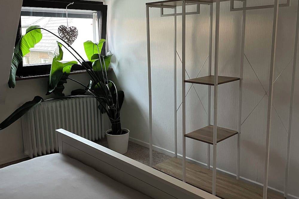 Ganze Wohnung, Wohnung in ruhigem Zweifamilienhaus am Stadtrand in Recklinghausen, Kreis Recklinghausen