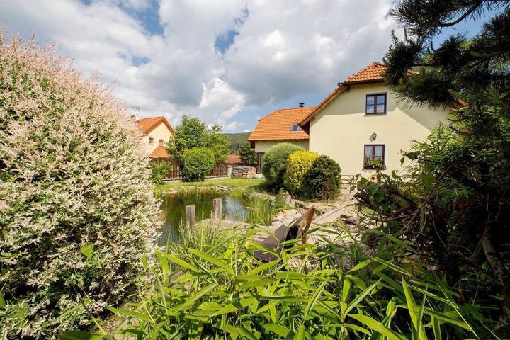 Gîte pour 4 personnes, avec piscine ainsi que vue et jardin à Český Krumlov - 2