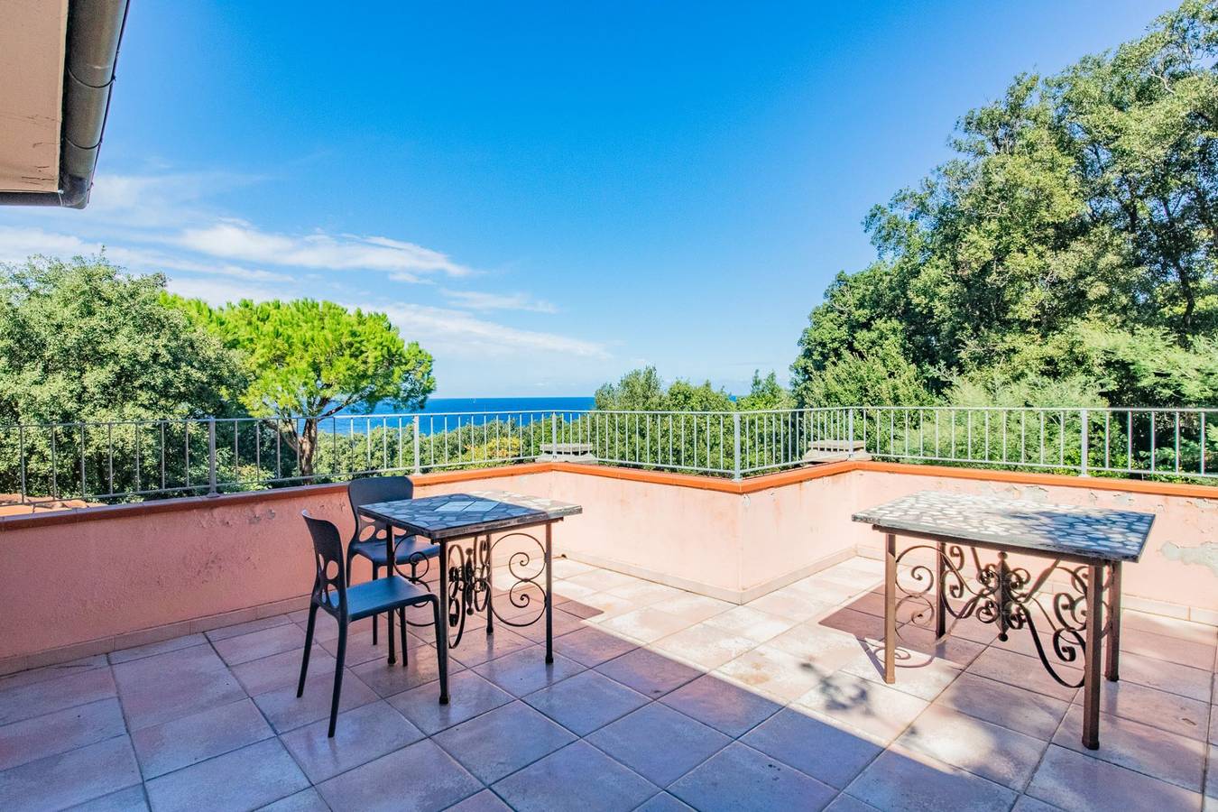 Villa für 12 Personen mit Terrasse in Procchio, Elba