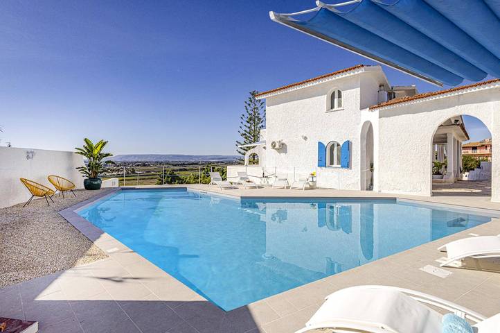 Villa per 8 persone, con giardino a Plemmirio