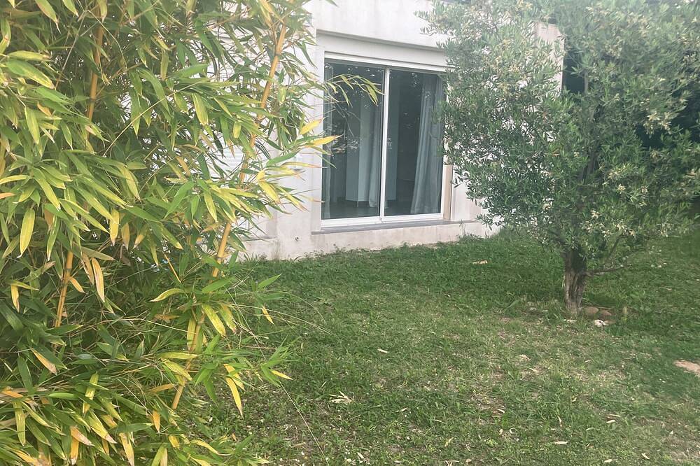 Ganze Wohnung, Ground floor in the hills in Rochefort-du-Gard, Nimes und Umgebung