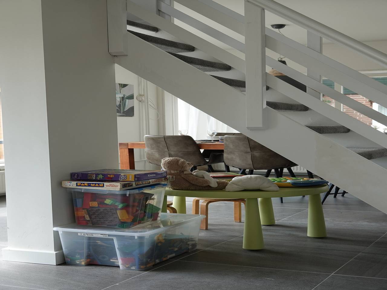 Familienausflug in die Nähe des Keukenhofs in Noordwijkerhout, Niederländische Nordsee