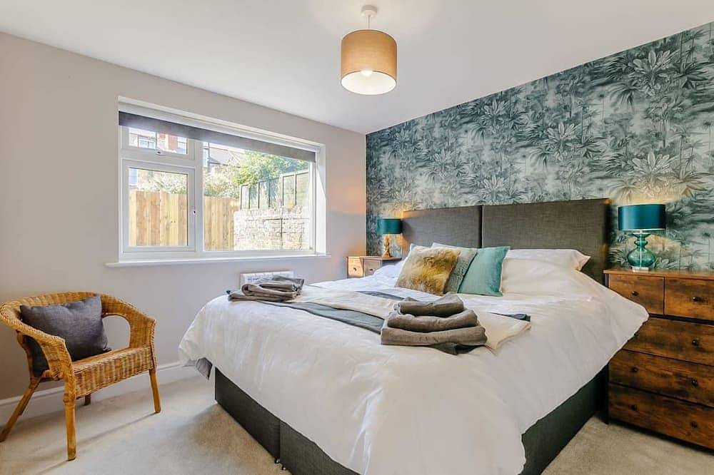 Great Value and Something Special in Botany Bay, Kent