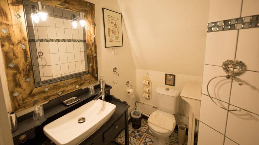 Chambre d’hôte pour 2 personnes, avec jardin et jacuzzi dans le Cantal - 4