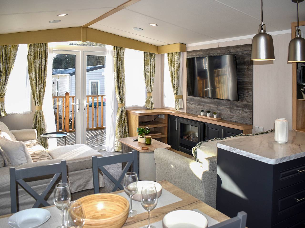 32 Woodleigh Park in Cheriton Bishop, Devon