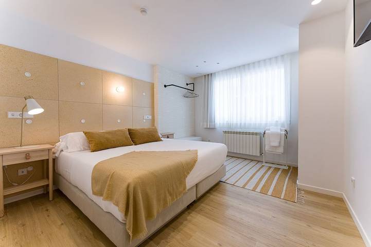 Entire apartment, Superior Double Apartment in Santiago de Compostela, La Coruña Province