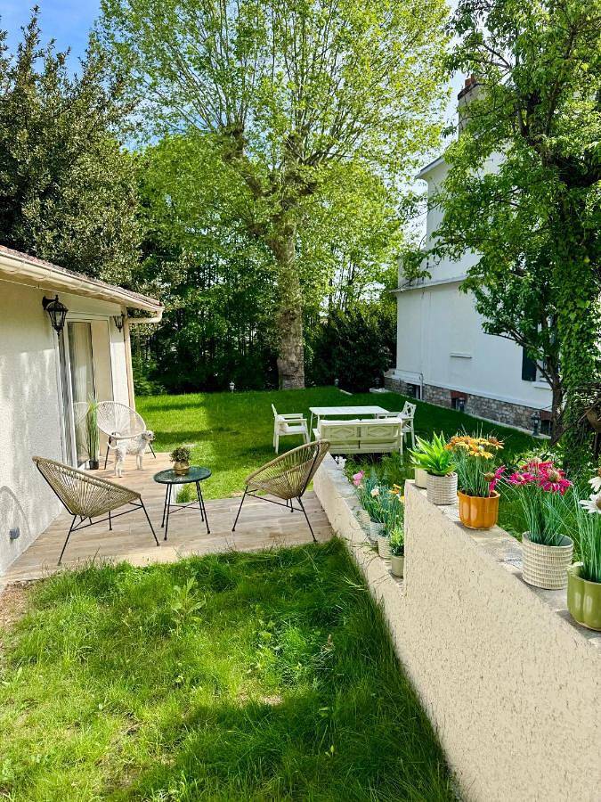 Location de vacances pour 5 personnes, avec vue et jardin, animaux acceptés à Franconville - 4