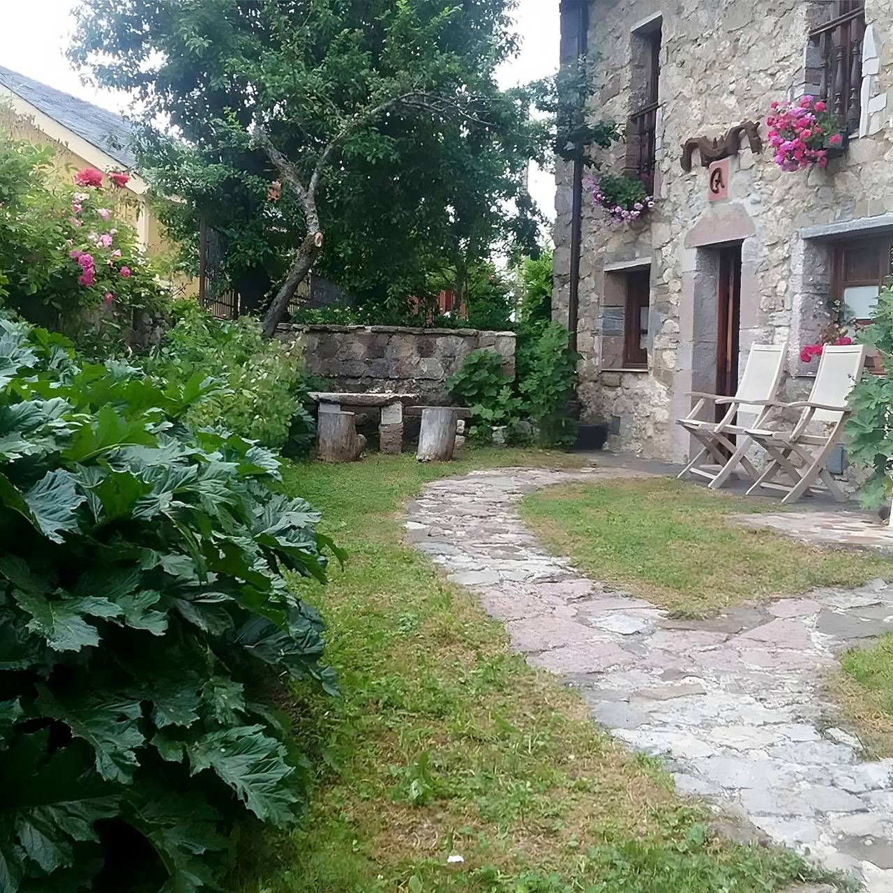 Landhaus 'La Verde' mit Meerblick, Gemeinschaftsgarten und Wlan in Valle de Lago, Somiedo