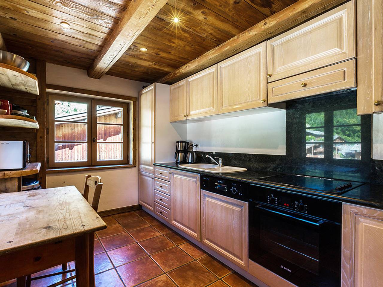 Appartement entier, Appartement de Charme 5 Chambres, Centre de La Clusaz, Cheminée, Wifi, Parking, Animaux Admis in La Clusaz, Région d'Annecy