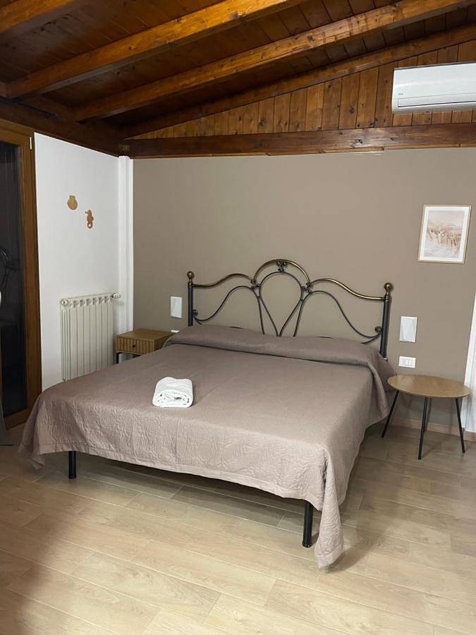 Standard Double Room in Nettuno, Provincia di Roma