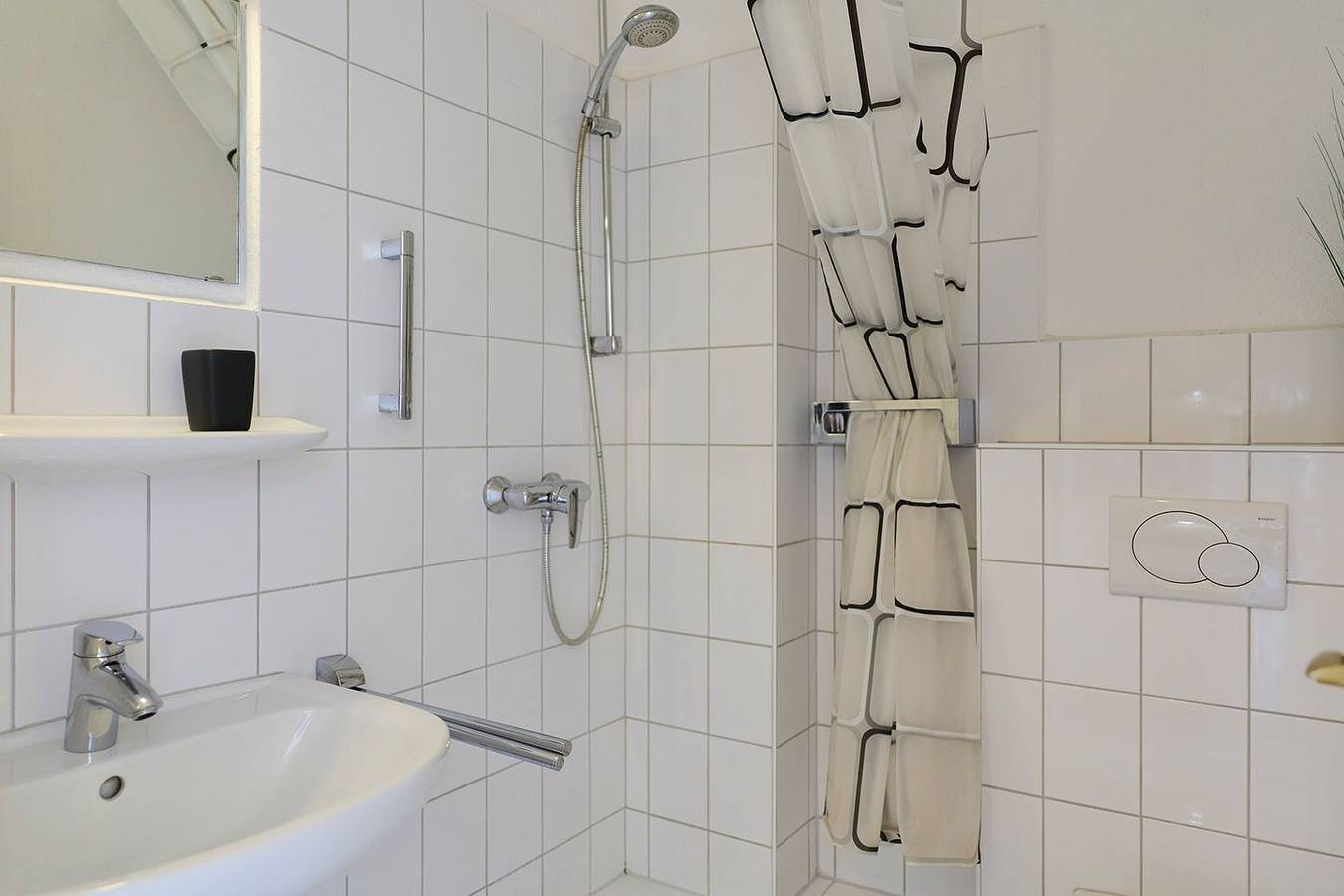 Ganze Wohnung, Quartier 15
Appartement in ruhiger Lage und Eintritt in die Meerzeit in Büsum, Dithmarschen