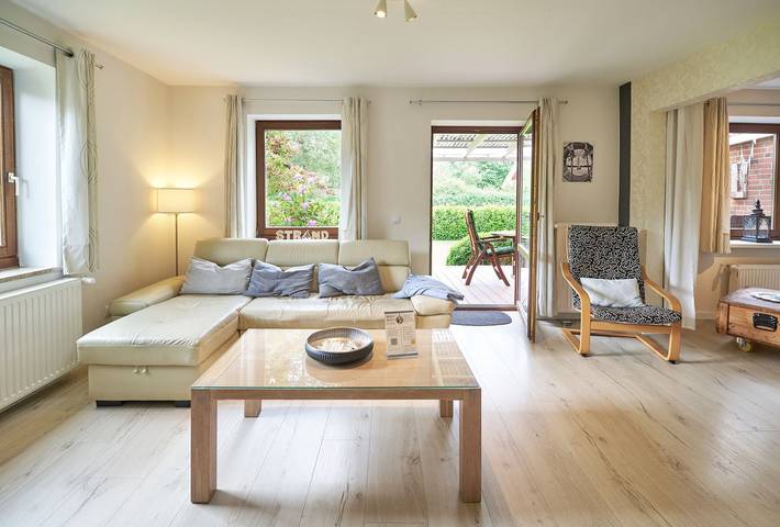 Ferienwohnung für 5 Personen, mit Ausblick und Garten in Wittensee