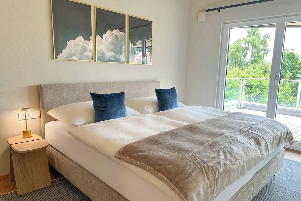 Ganze Wohnung, \"Five\"-Premium Apartment, exklusive 4-Zi-Penthouse-Wohnung, Nähe Salzburg in Seekirchen am Wallersee, Bezirk Salzburg-Umgebung